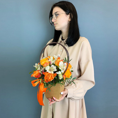 Сумочка с розовыми розами Кения и альстромерией N 66996-Оранж