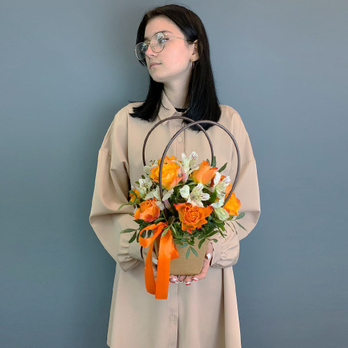 Сумочка с розовыми розами Кения и альстромерией N 66996-Оранж