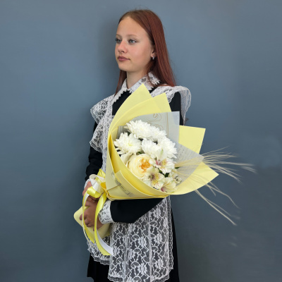 Букет комплимент с белой розой, альстромерией с сухоцветом Арт 14886-бел