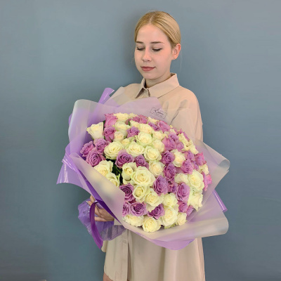 Букет 101 роза Кения в упаковке 29178-БФ Букет 101 роза Кения в упаковке 29178-БФ