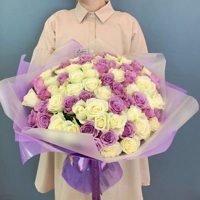 Букет 101 роза Кения в упаковке 29178-БФ Букет 101 роза Кения в упаковке 29178-БФ