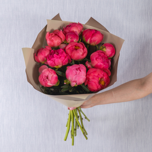 Букет из 11 пионов Корал шарм. арт. 50579-Кор