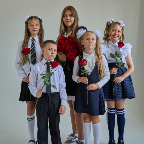 Букет от класса Роза красная Эквадор 60 см N 902