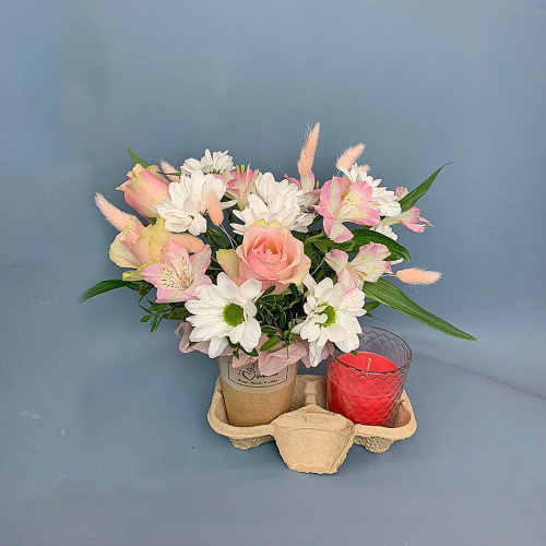 Сет "Ароматный". Набор стаканчики с цветами и аромасвечой N 70341