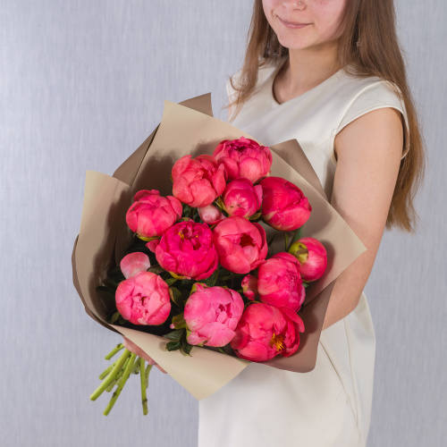 Букет из 11 пионов Корал шарм. арт. 50579-Кор